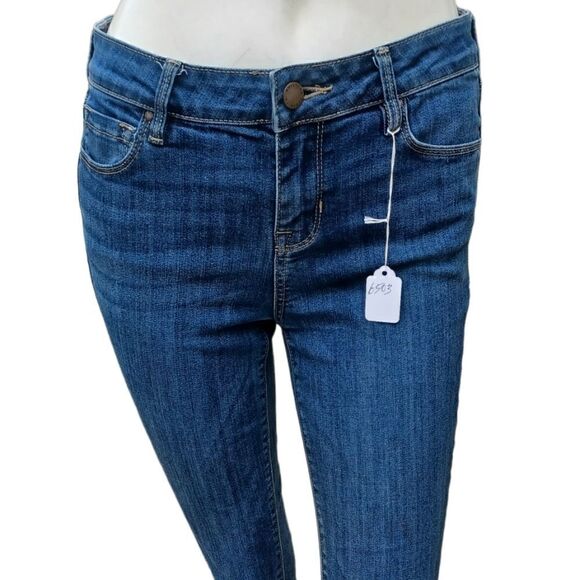 65039...Bullhead Skinny Jeans Size 26, 27" Waist, 28" Inseam 8" Rise - Picture 2 of 6